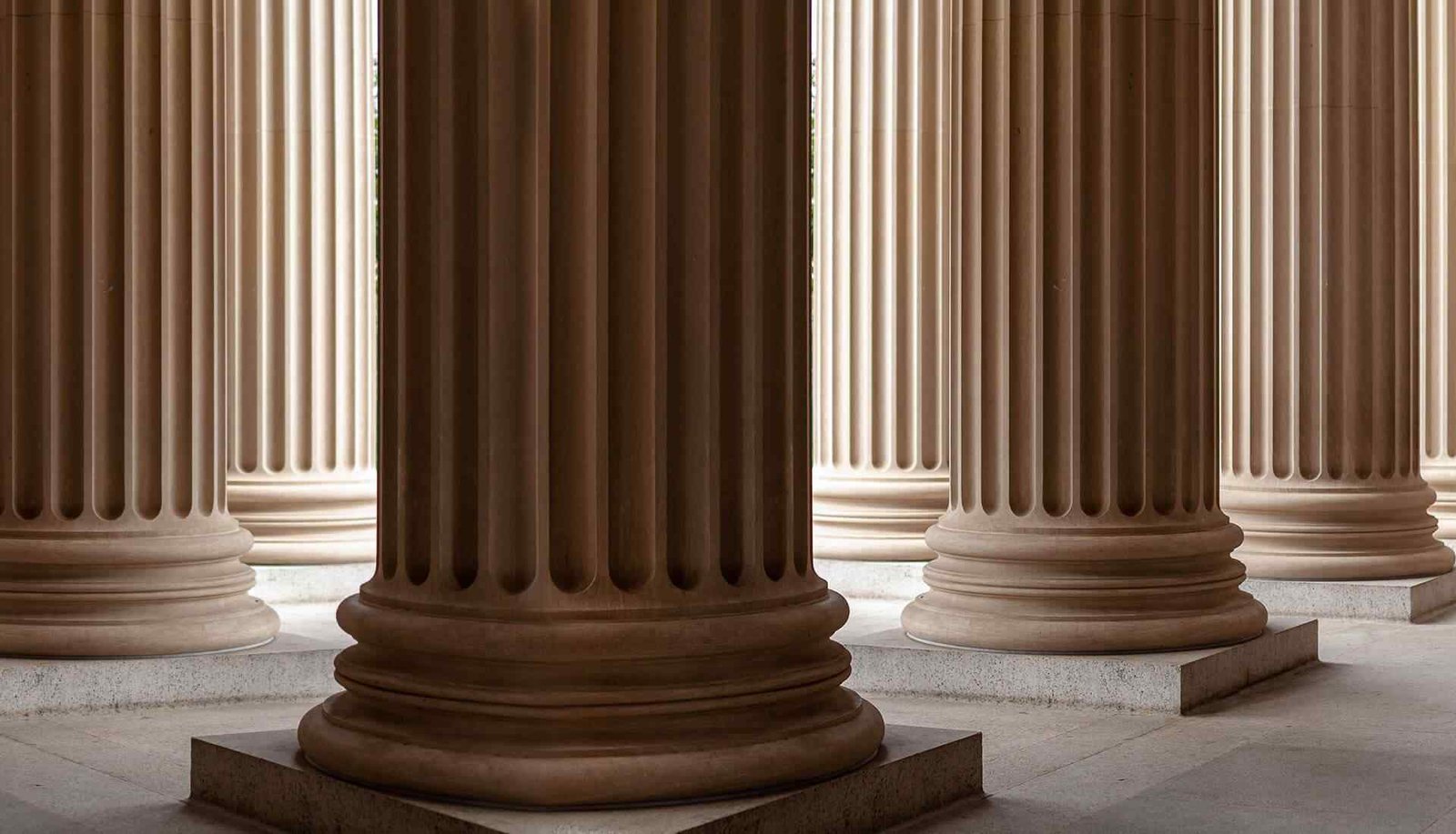 https://uni-businesses.com/wp-content/uploads/2019/10/background_01.jpg